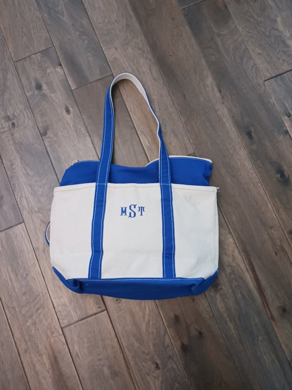 LL Bean boat and tote medium blue zippered USA